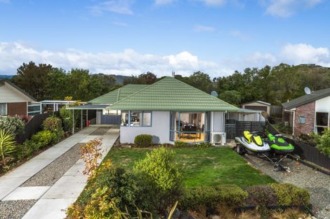 Photo of property in 24 Rintoul Place, Brightwater, 7022