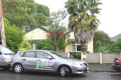 Photo of property in 3 Aitken Terrace, Kingsland, Auckland, 1021
