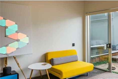 Photo of property in 14 Hanson Street, Mount Cook, Wellington, 6021