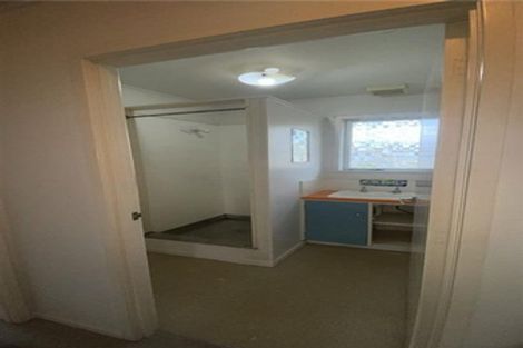 Photo of property in 2/3 Kita Road, Manurewa, Auckland, 2102