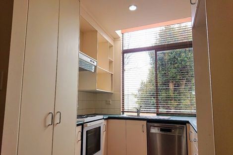 Photo of property in 2/12 Grenadine Place, Unsworth Heights, Auckland, 0632