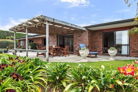 Photo of property in 215 Ongare Point Road, Tahawai, 3170