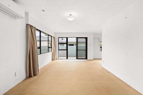 Photo of property in 2/1 Cassino Crescent, Onekawa, Napier, 4110