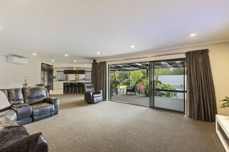 Photo of property in 1230 Egmont Road, Egmont Village, New Plymouth, 4372