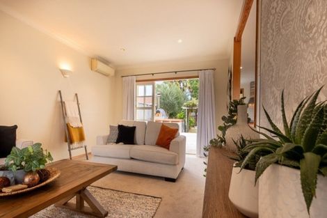 Photo of property in 60 Byron Street, Leamington, Cambridge, 3432