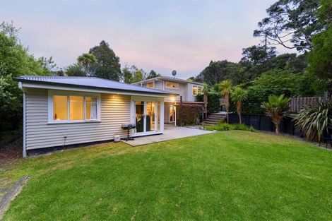 Photo of property in 44 Taupo Street, Green Bay, Auckland, 0604