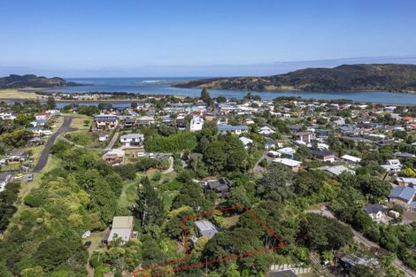 Photo of property in 28 Cross Street, Raglan, 3225