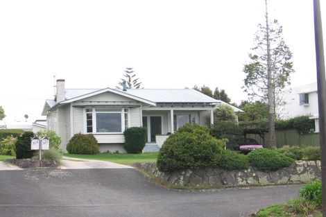 Photo of property in 311 Devonport Road, Tauranga, 3110