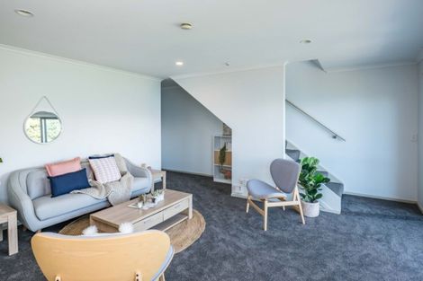 Photo of property in Onslow Heights, 17c Onslow Road, Khandallah, Wellington, 6035