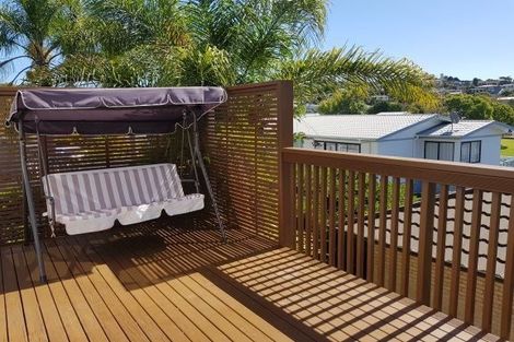 Photo of property in 114 Archers Road, Glenfield, Auckland, 0629