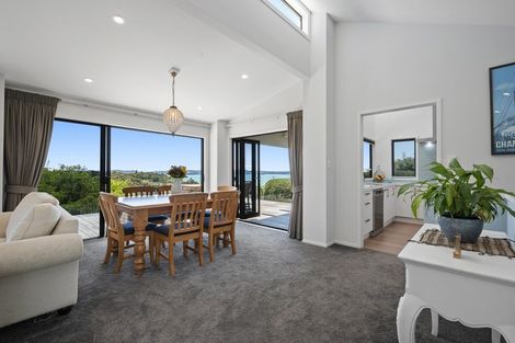 Photo of property in 72 Rewa Road, Maraetai, Auckland, 2018