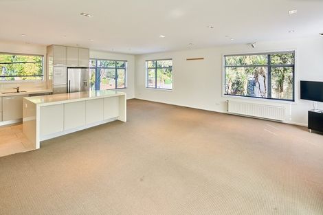 Photo of property in 12a Glenmore Street, Thorndon, Wellington, 6011