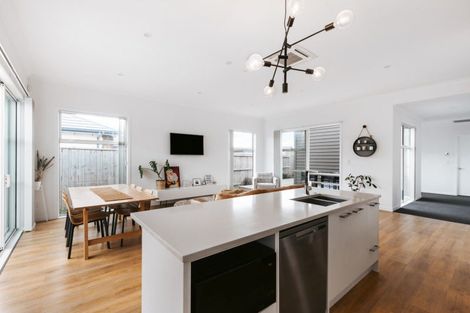 Photo of property in 24 Knightia Drive, Papamoa Beach, Papamoa, 3118