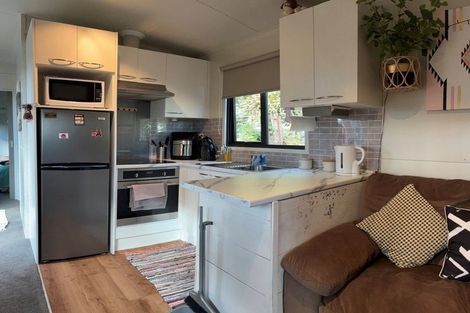 Photo of property in 77 Duffy Road, Waitakere, Henderson, 0782