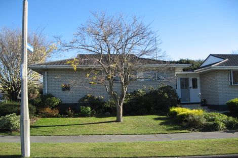 Photo of property in 1 Bidwell Place, Hillmorton, Christchurch, 8025