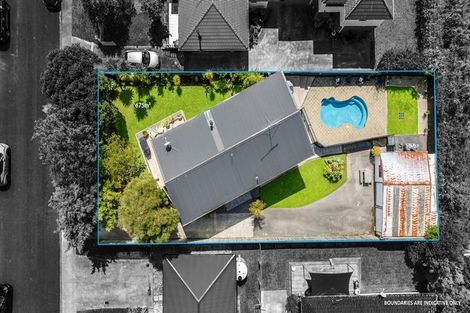 Photo of property in 12 Finlow Drive, Te Atatu South, Auckland, 0610