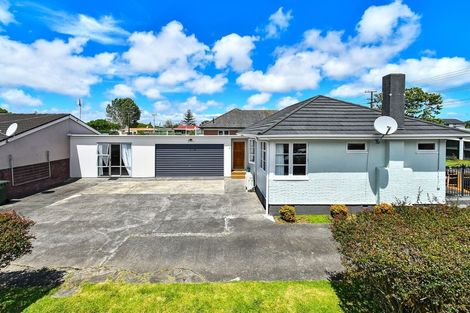 Photo of property in 1/15 Henwood Road, Mangere East, Auckland, 2024