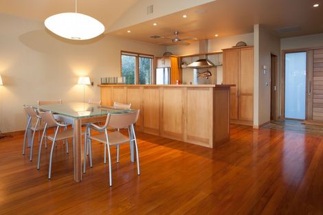 Photo of property in 36 Tutaritari Road, Hahei, Whitianga, 3591