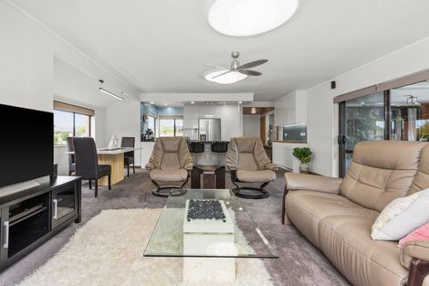 Photo of property in 210 Auckland Road, Greenmeadows, Napier, 4112