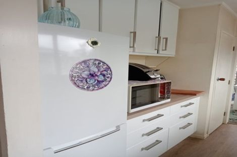 Photo of property in 22 Buckley Grove, Paraparaumu, 5032