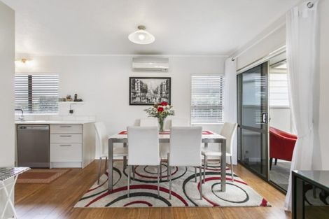 Photo of property in 42b Edward Avenue, Orewa, 0931