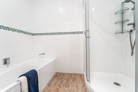 Photo of property in 55 Becroft Drive, Forrest Hill, Auckland, 0620