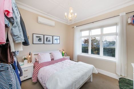 Photo of property in 50 Chelwood Street, Takaro, Palmerston North, 4412