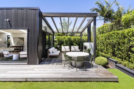 Photo of property in 11 Chester Avenue, Westmere, Auckland, 1022