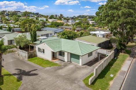 Photo of property in 110 Brightside Road, Stanmore Bay, Whangaparaoa, 0932