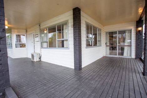 Photo of property in 6 Rhodes Street, Carterton, 5713