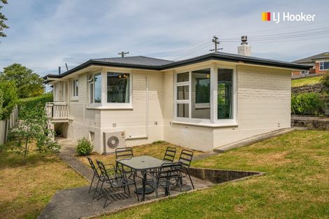 Photo of property in 128 Rosebank Avenue, Wakari, Dunedin, 9010
