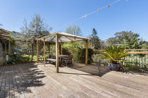 Photo of property in 103 Chaucer Road, Hospital Hill, Napier, 4110