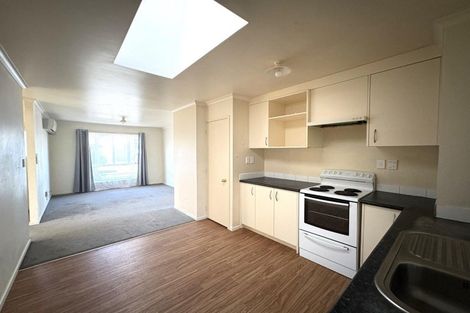 Photo of property in 2a Snead Place, Hamilton East, Hamilton, 3216