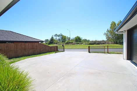 Photo of property in 11 Waikai Close, Ruakura, Hamilton, 3214