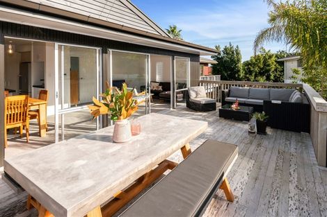 Photo of property in 1/31a Tyrian Close, Half Moon Bay, Auckland, 2012