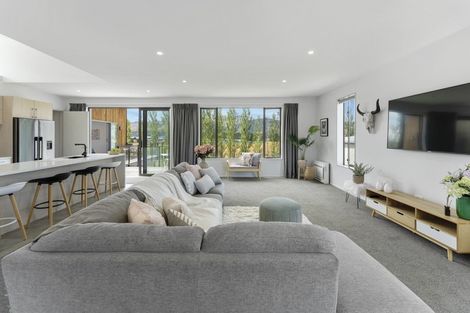 Photo of property in 5 Monaco Drive, Cromwell, 9384