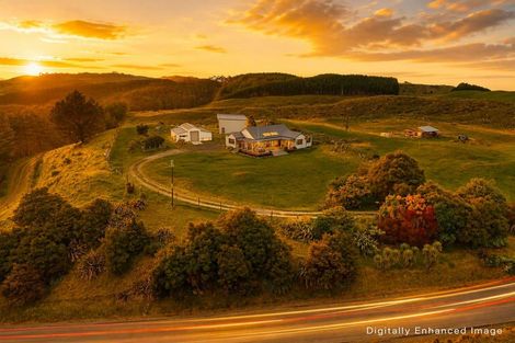 Photo of property in 265 Wilson Road, South Head, Helensville, 0874