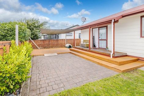 Photo of property in 27h Breckons Avenue, Nawton, Hamilton, 3200