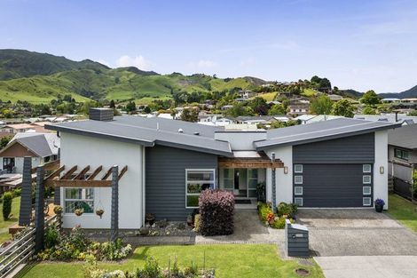 Photo of property in 10 Taniwha Street, Paeroa, 3600