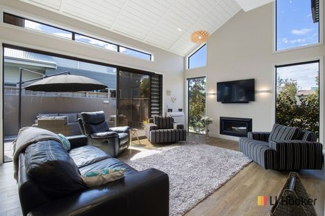 Photo of property in 5 Ian Place, Waihi Beach, 3611