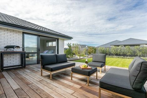 Photo of property in 15 Hikawera Drive, Frimley, Hastings, 4120