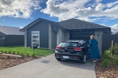 Photo of property in 20 Pioneer Crescent, Omokoroa, 3114