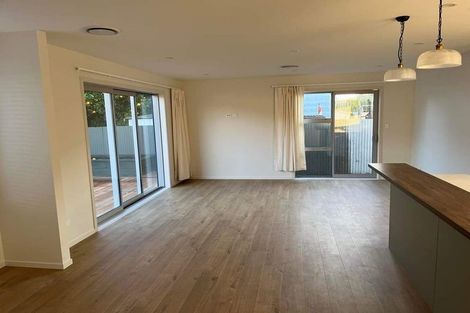 Photo of property in 33a O'dowd Road, Taradale, Napier, 4112