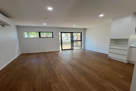 Photo of property in 3/2 Donnell Avenue, Favona, Auckland, 2024