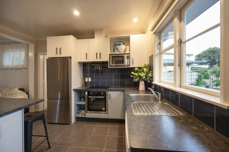 Photo of property in 34 Keeling Street, West End, Palmerston North, 4412