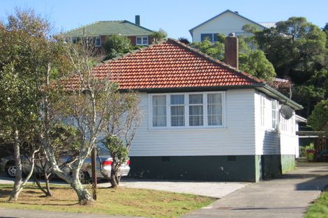 Photo of property in 118 Moorefield Road, Johnsonville, Wellington, 6037