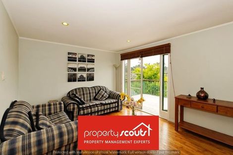Photo of property in 37 Rangeview Road, Sunnyvale, Auckland, 0612