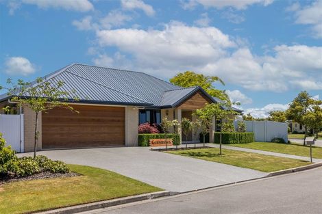 Photo of property in 17 Chamberlain Lane, Rangiora, 7400