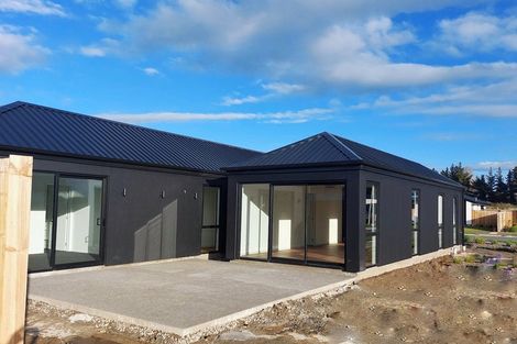 Photo of property in 2 Sedge Street, Belfast, Christchurch, 8051