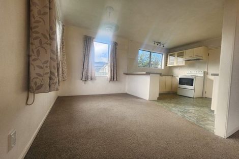 Photo of property in 1/34 Darren Crescent, Half Moon Bay, Auckland, 2012